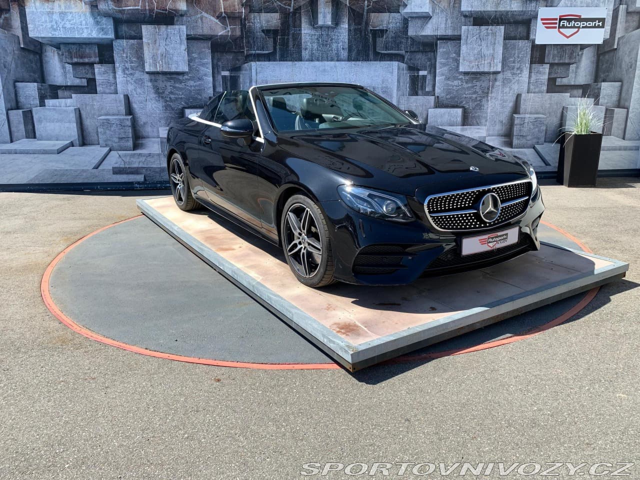 2019 Mercedes-Benz E-CLASS