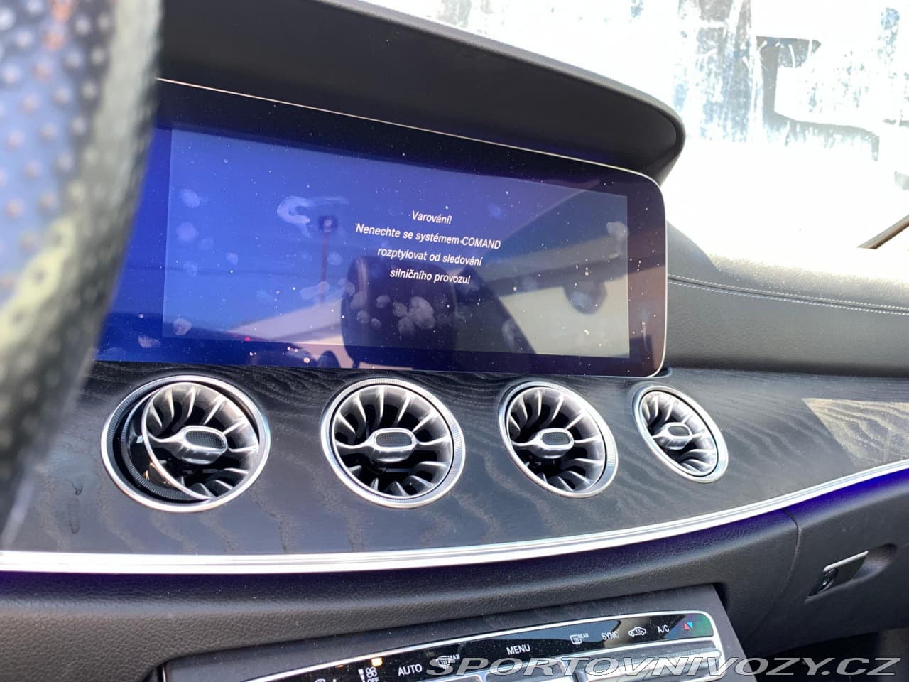 2019 Mercedes-Benz E-CLASS - 11