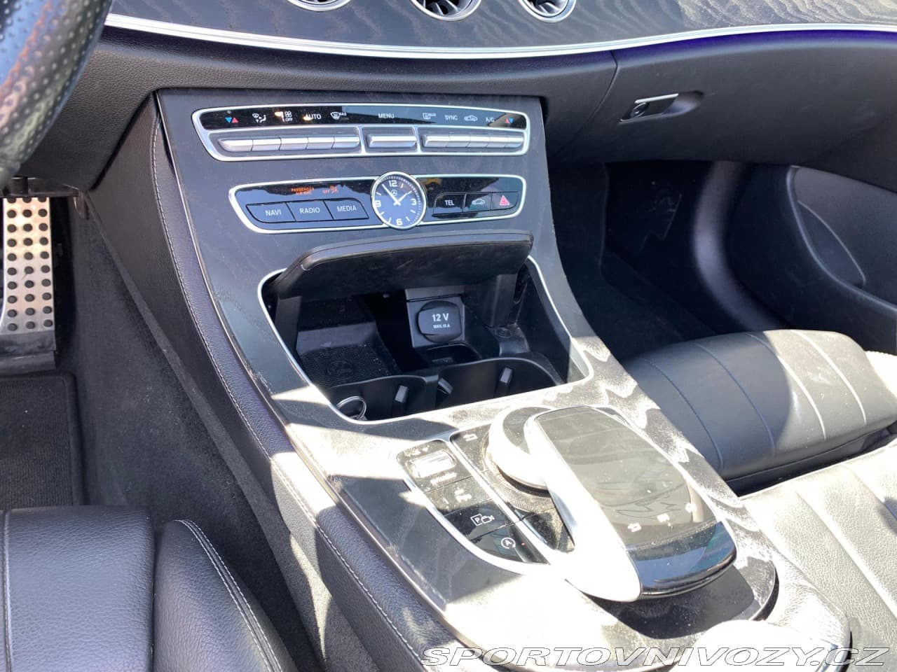 2019 Mercedes-Benz E-CLASS - 12
