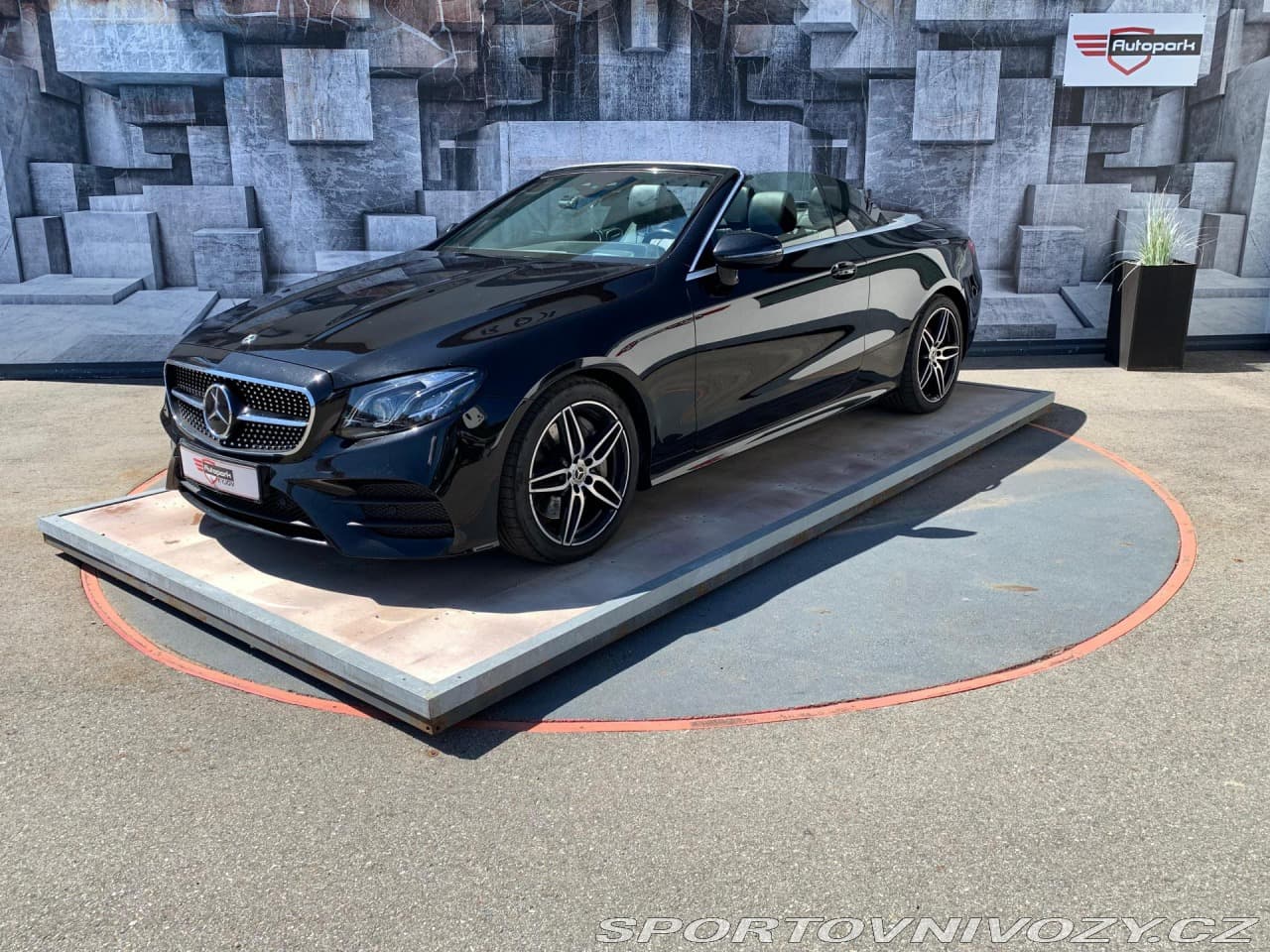 2019 Mercedes-Benz E-CLASS - 3