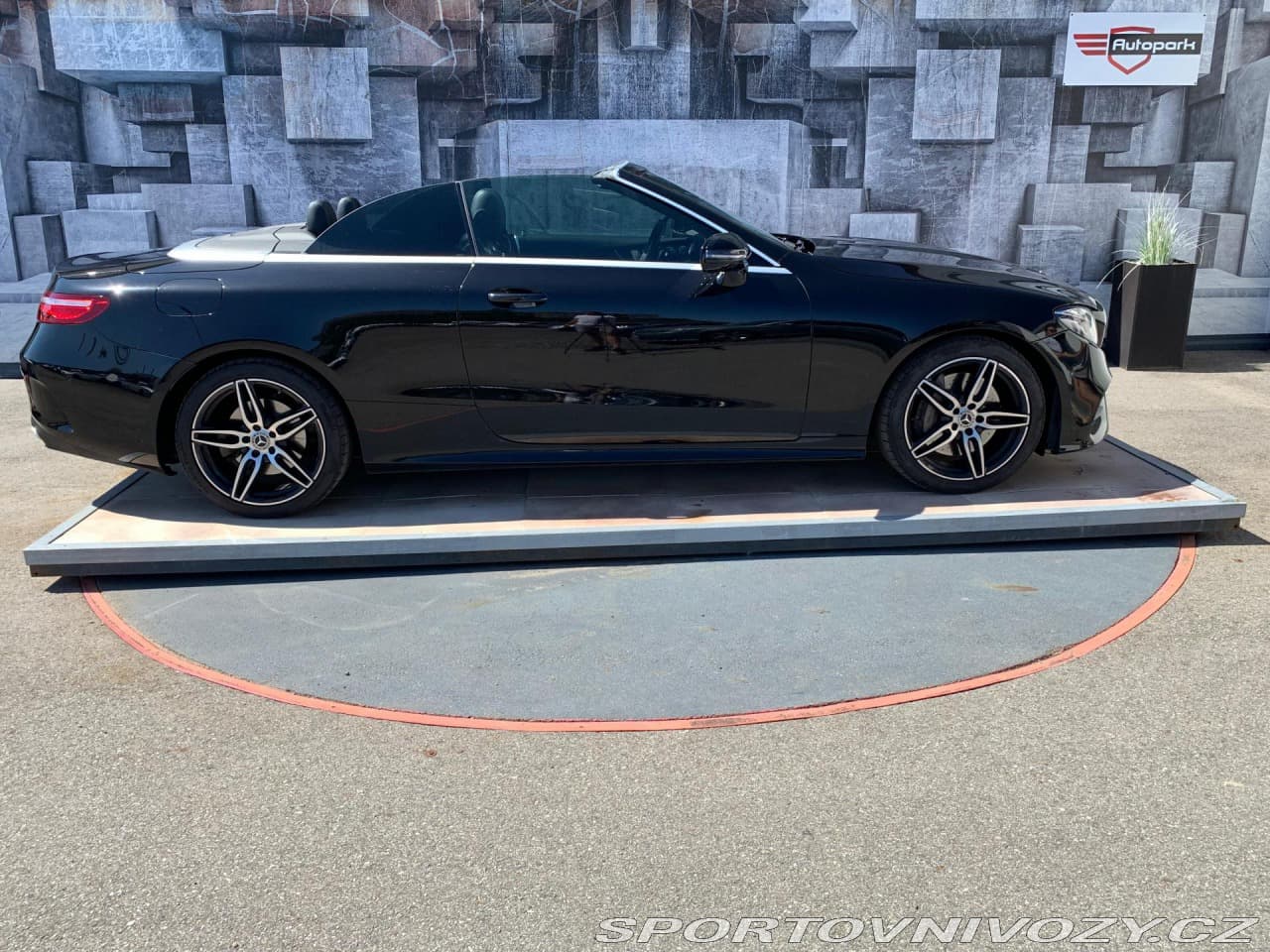2019 Mercedes-Benz E-CLASS - 5