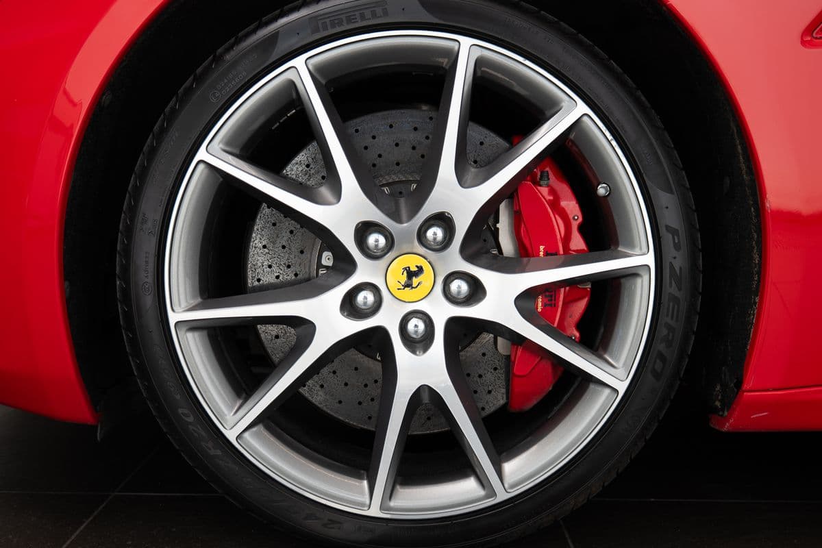 2011 Ferrari CALIFORNIA - 18