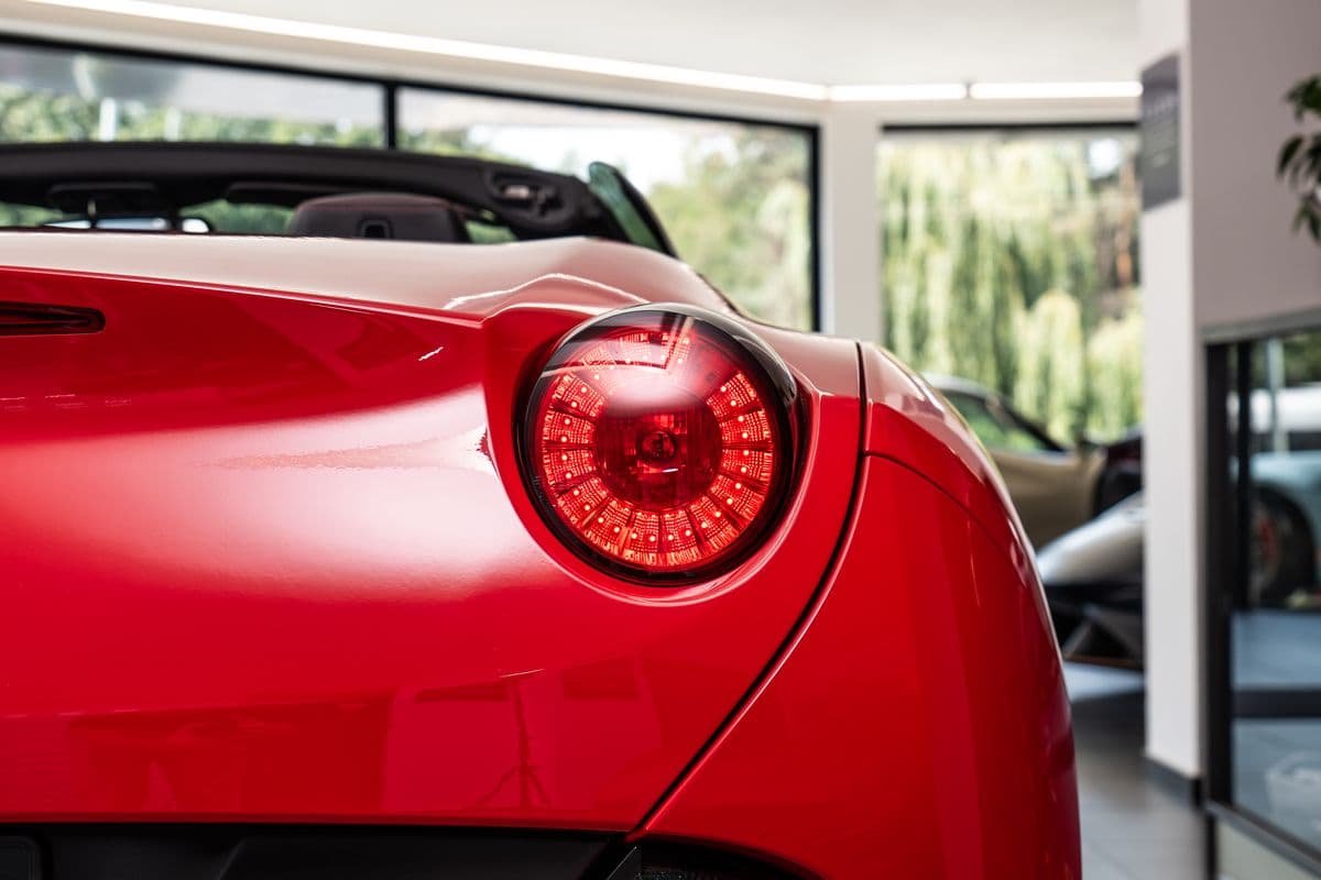 2011 Ferrari CALIFORNIA - 20