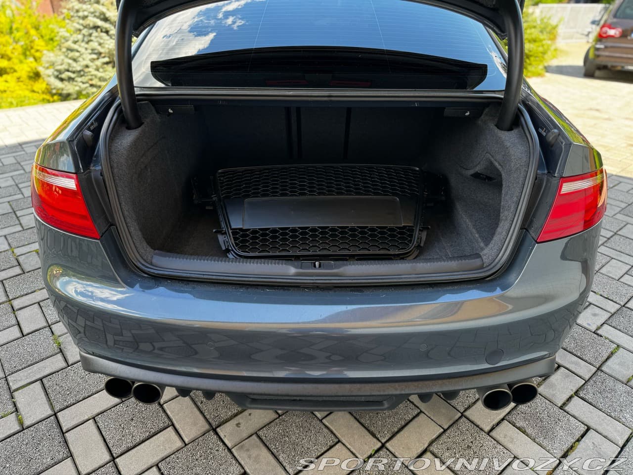 2007 Audi S5 - 21