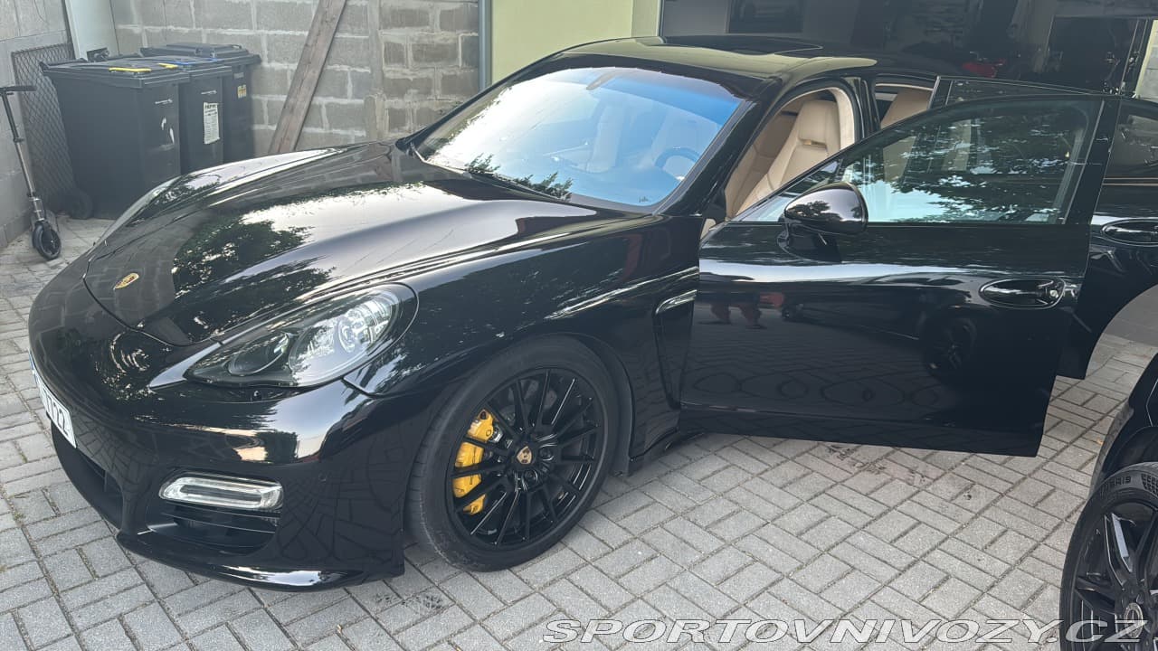Porsche Panamera Turbo S