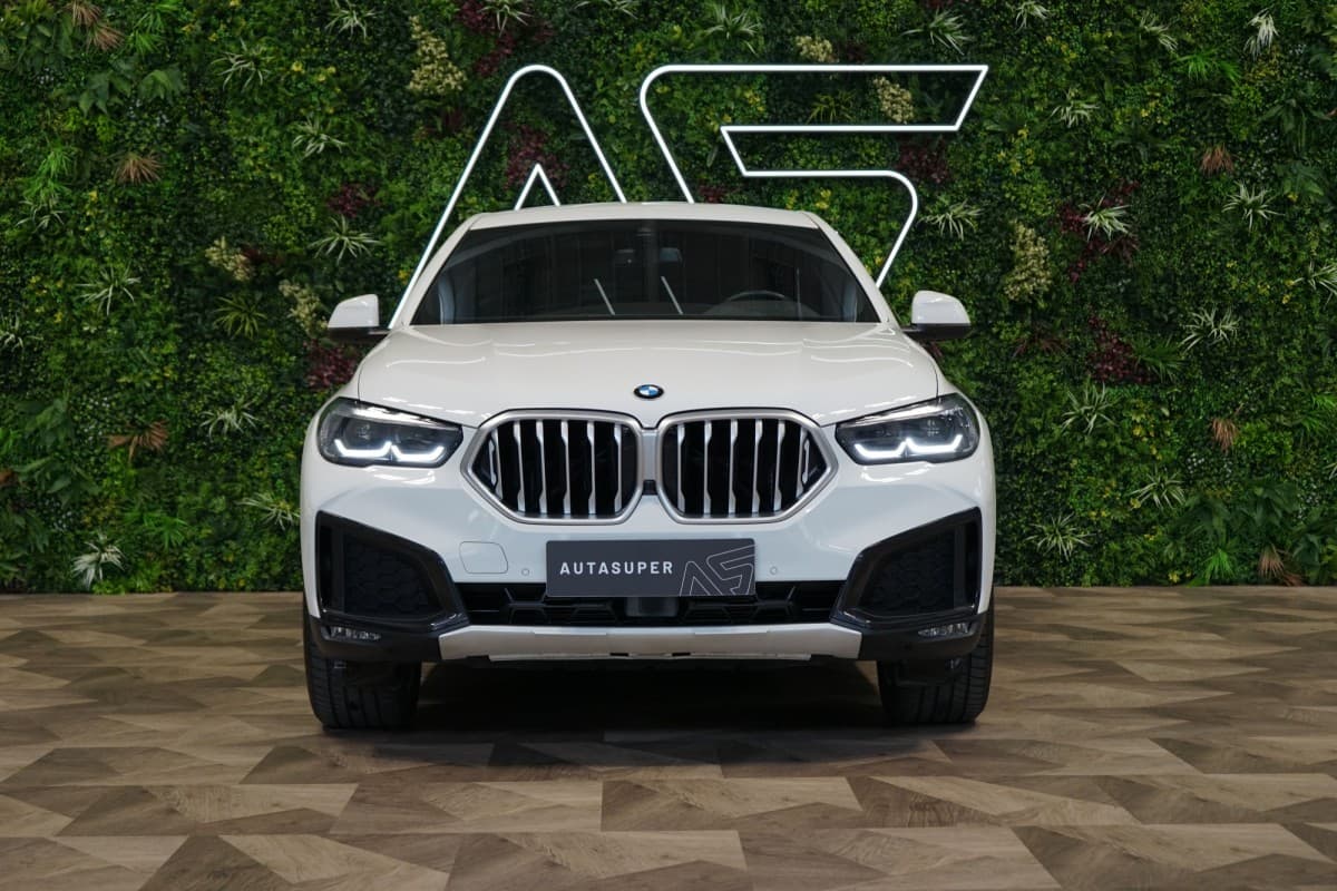2021 BMW X6 - 3