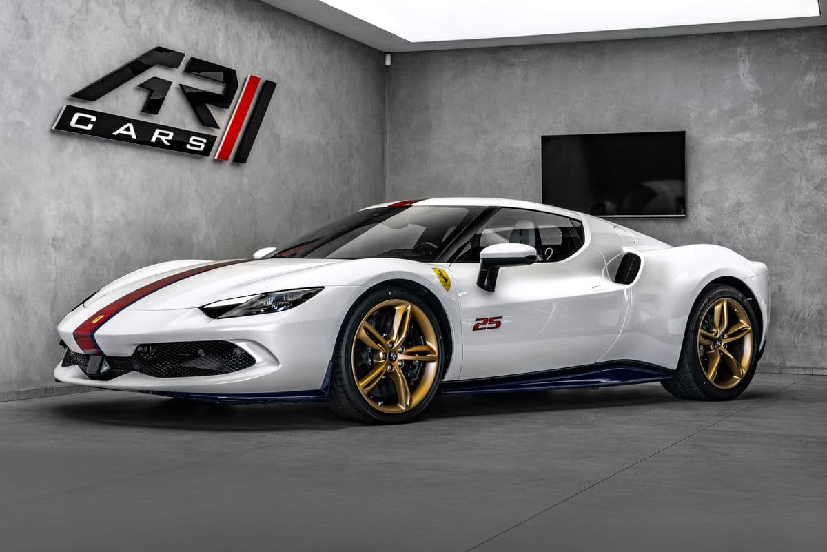 2025 Ferrari 296