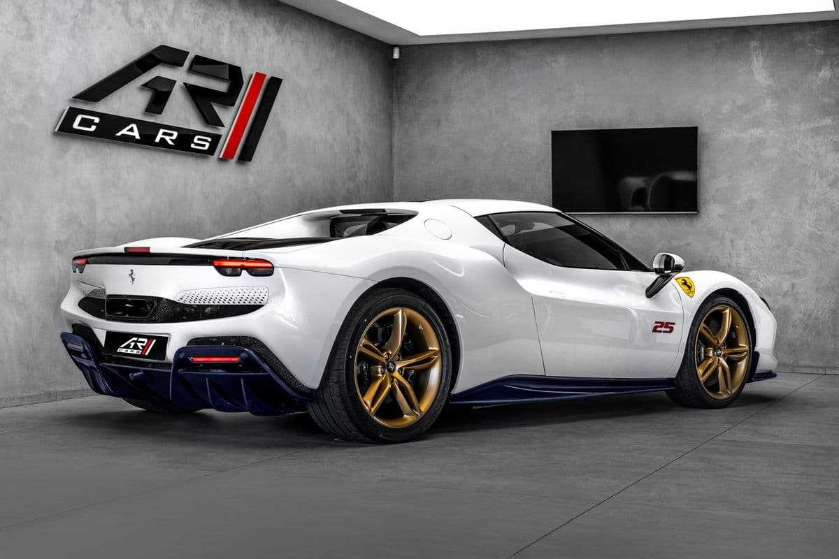 2025 Ferrari 296 - 6