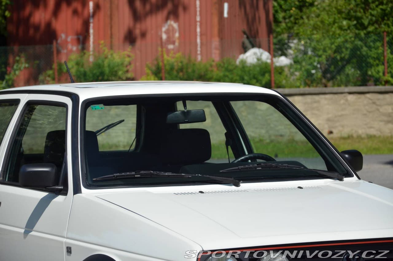 1990 Volkswagen GOLF - 16