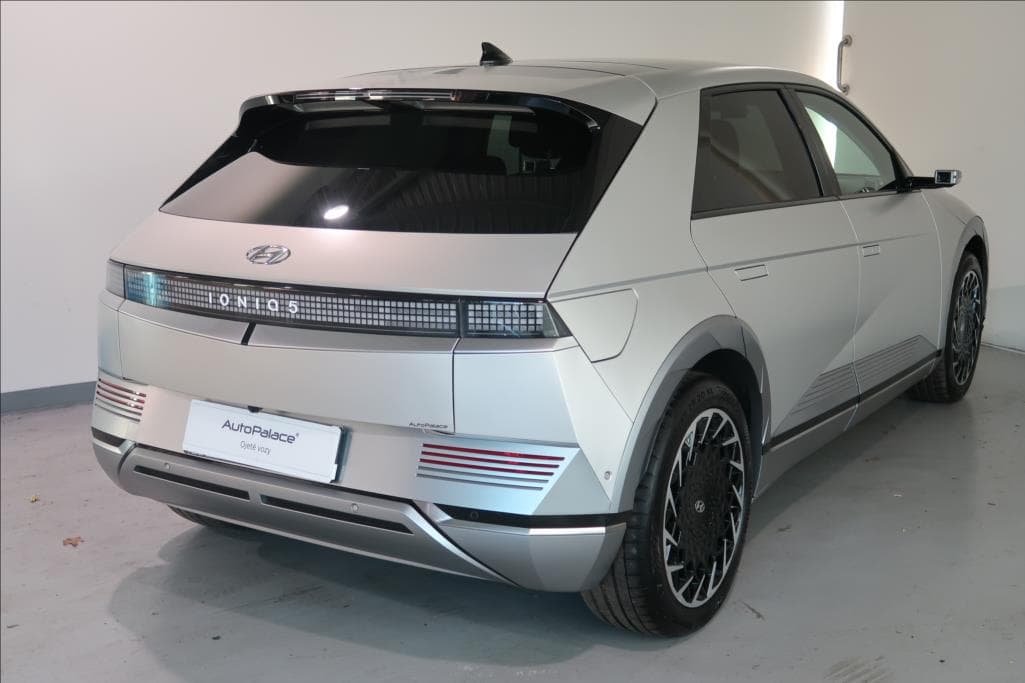 2023 Hyundai IONIQ 5 - 4