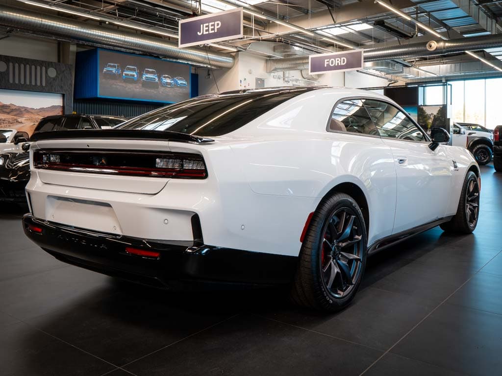 2024 Dodge CHARGER - 8