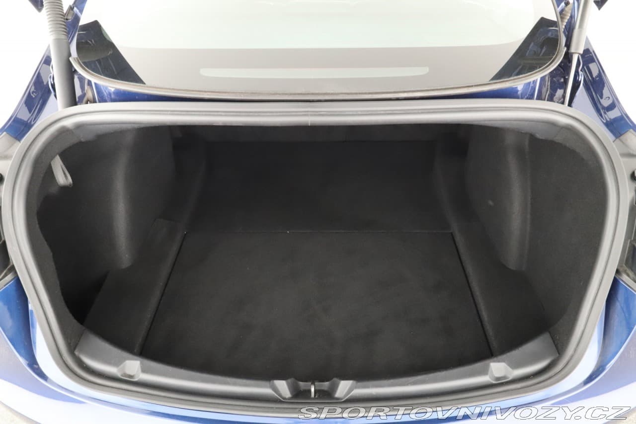2021 Tesla Model 3 - 21