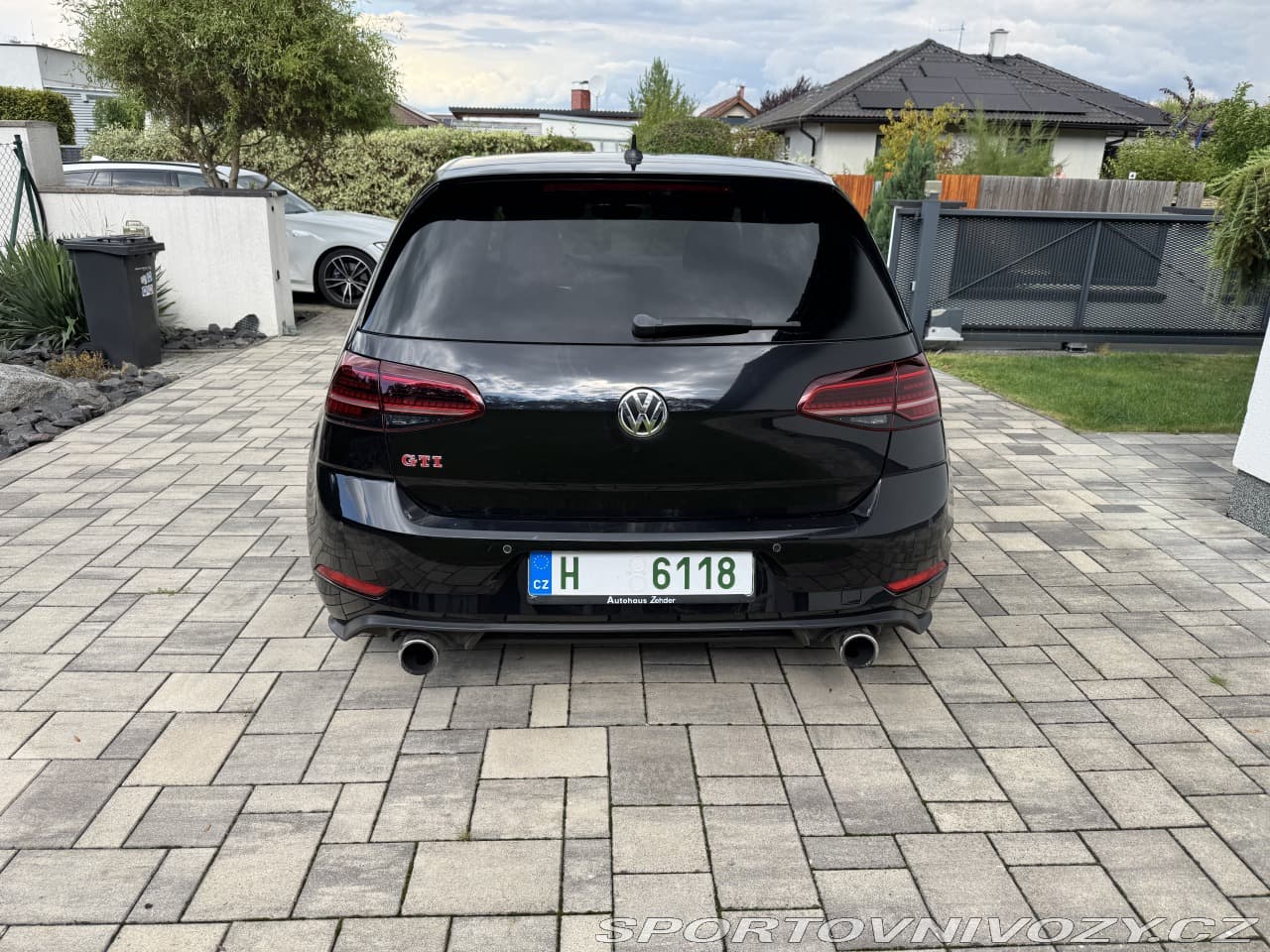 2018 Volkswagen Golf - 5