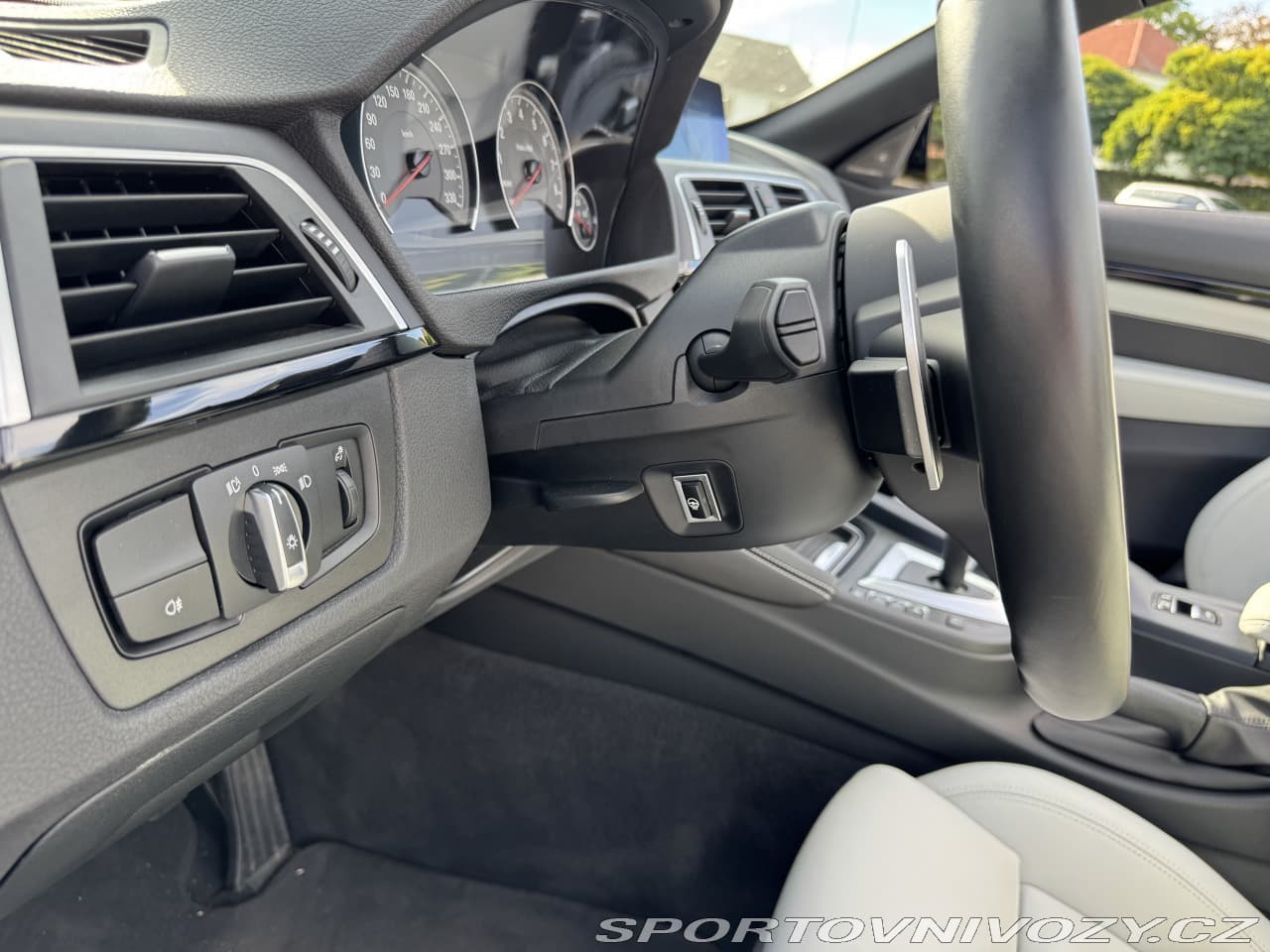 2020 BMW M4 - 10