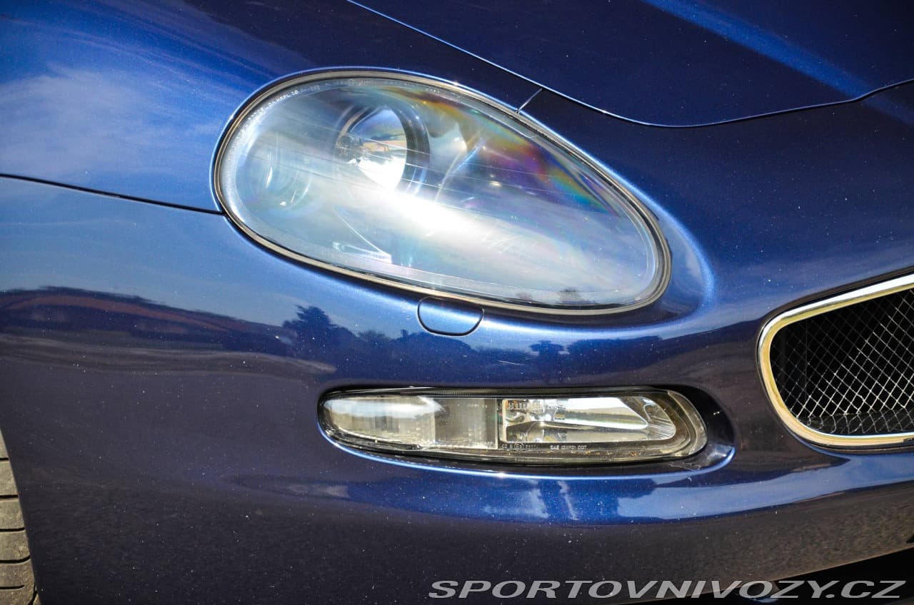 2002 Maserati 3200 - 12