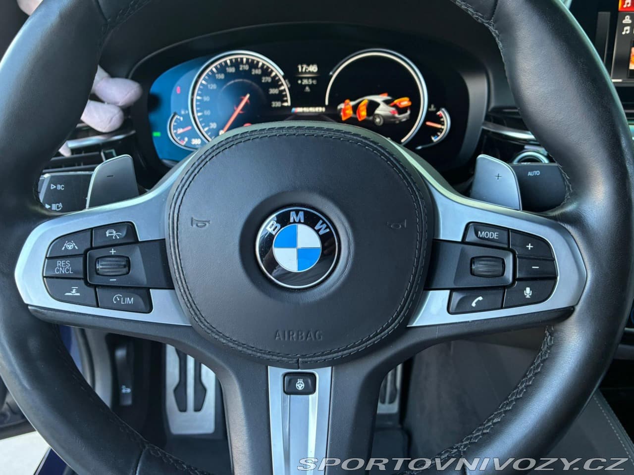 2018 BMW 5-SERIES - 16