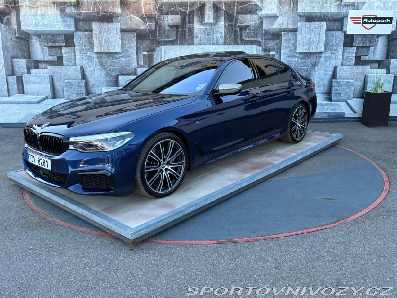 2018 BMW 5-SERIES - 3