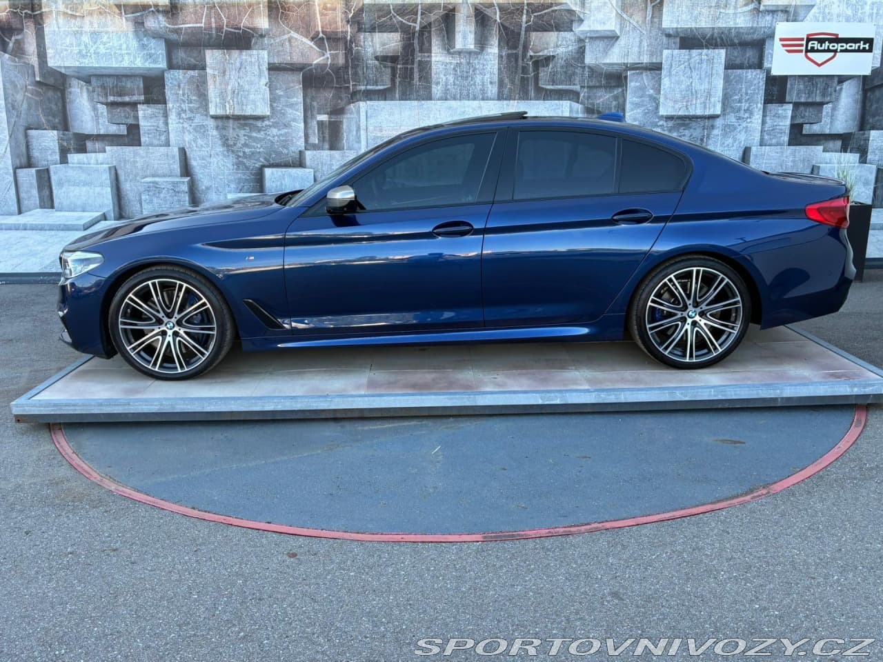 2018 BMW 5-SERIES - 4