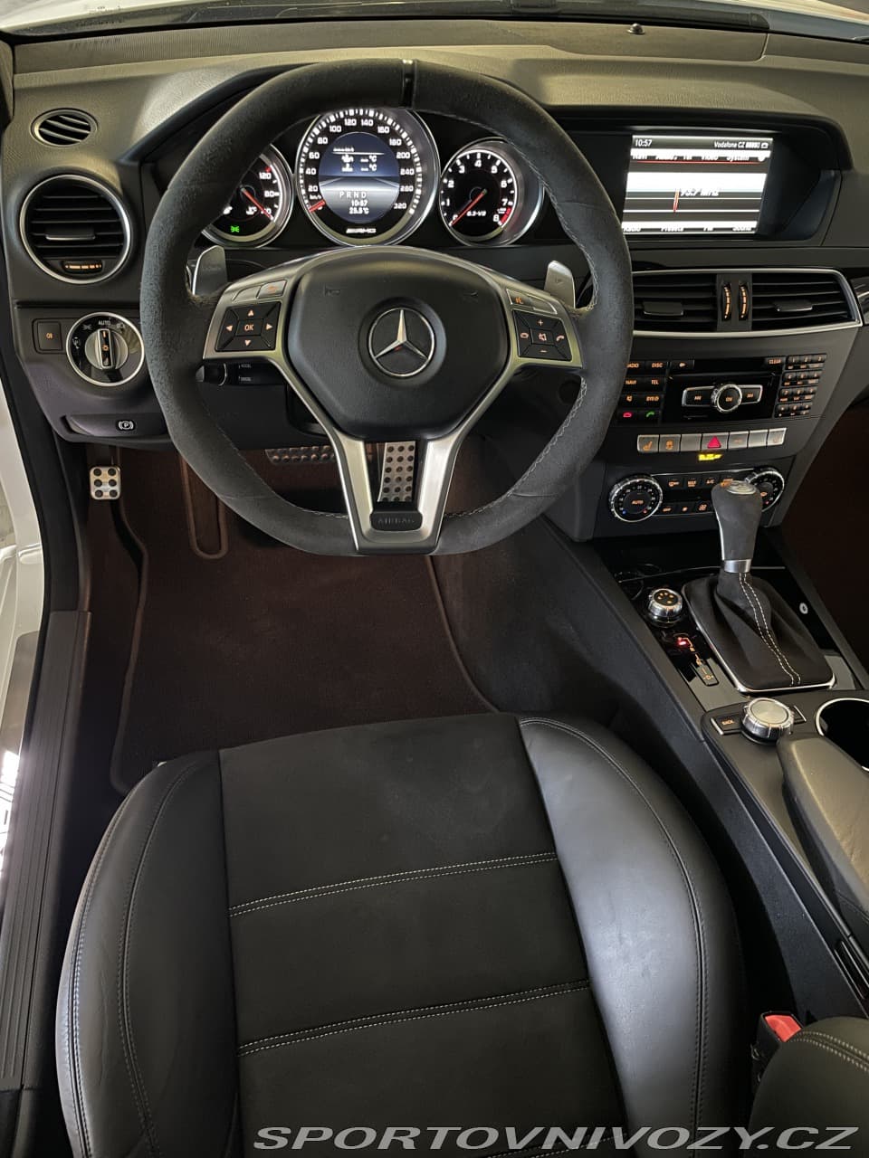 2011 Mercedes-Benz C-CLASS - 12