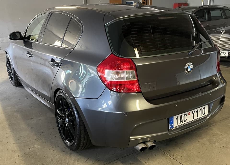2006 BMW 1-SERIES - 10