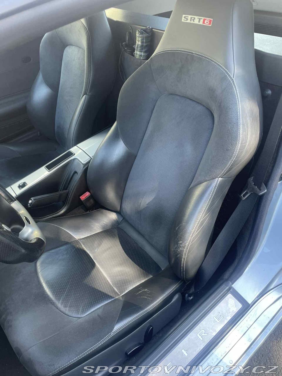 2006 Chrysler CROSSFIRE - 9