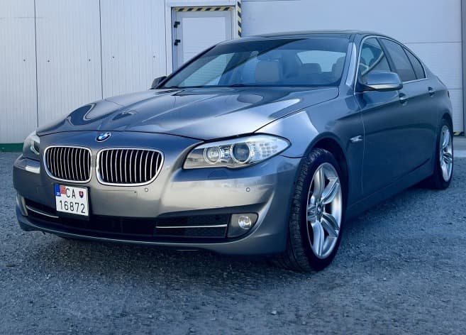 2013 BMW 5-SERIES - 19