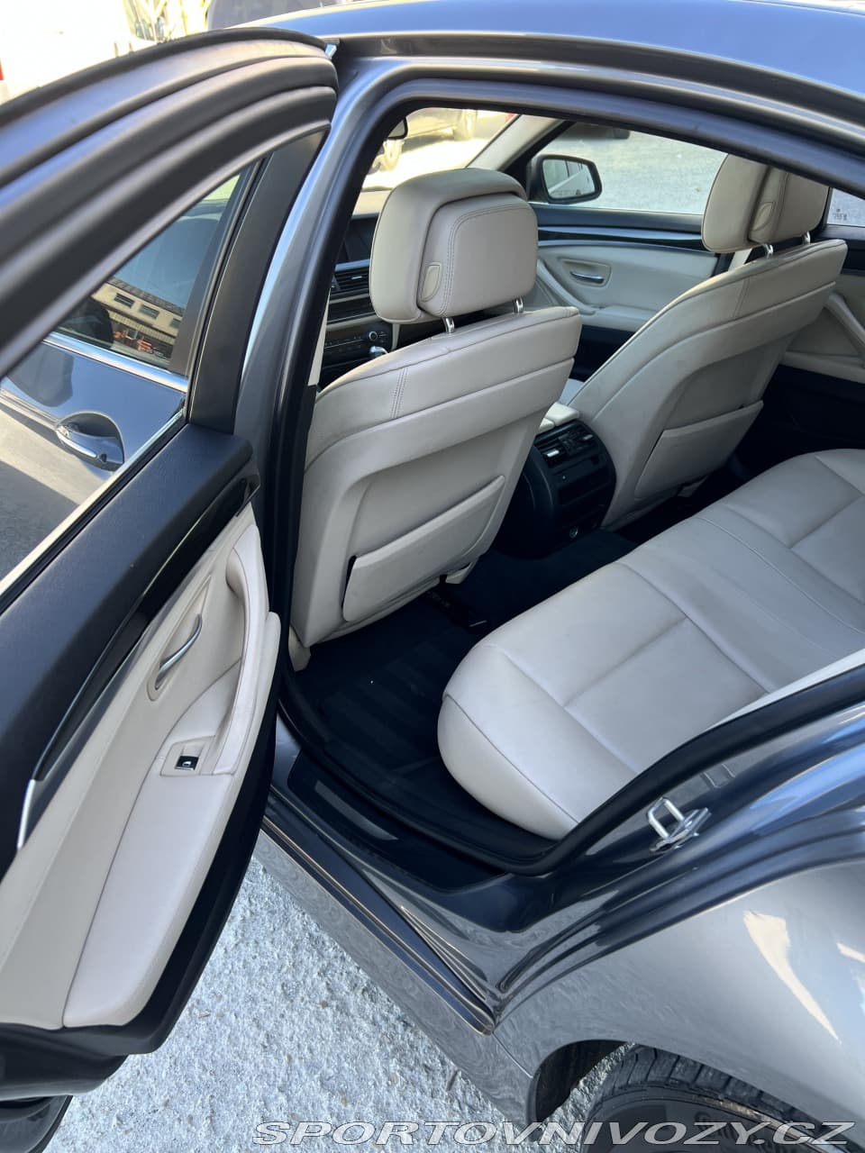 2013 BMW 5-SERIES - 14