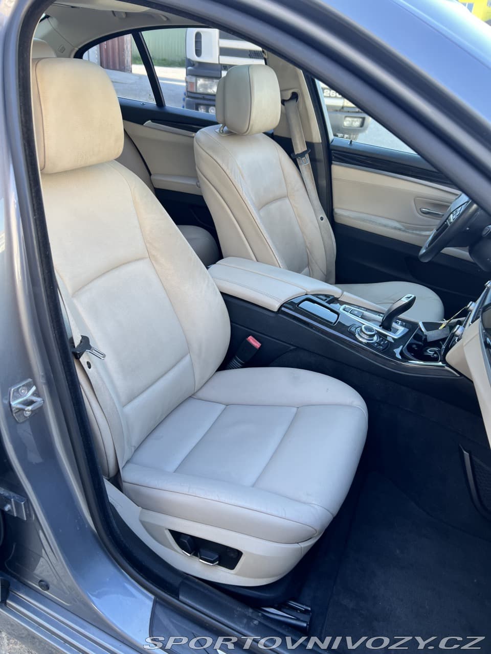 2013 BMW 5-SERIES - 16