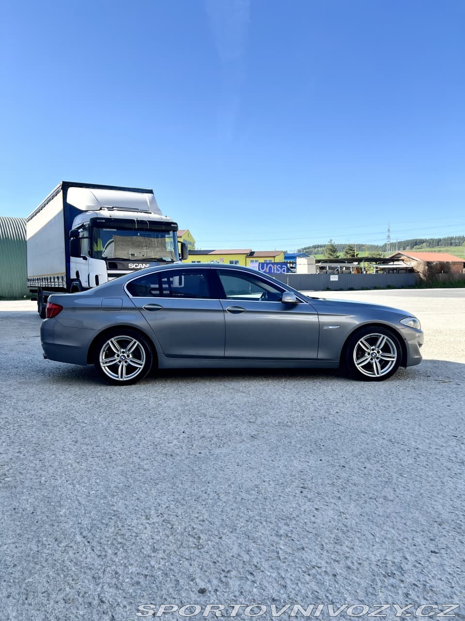 2013 BMW 5-SERIES - 9