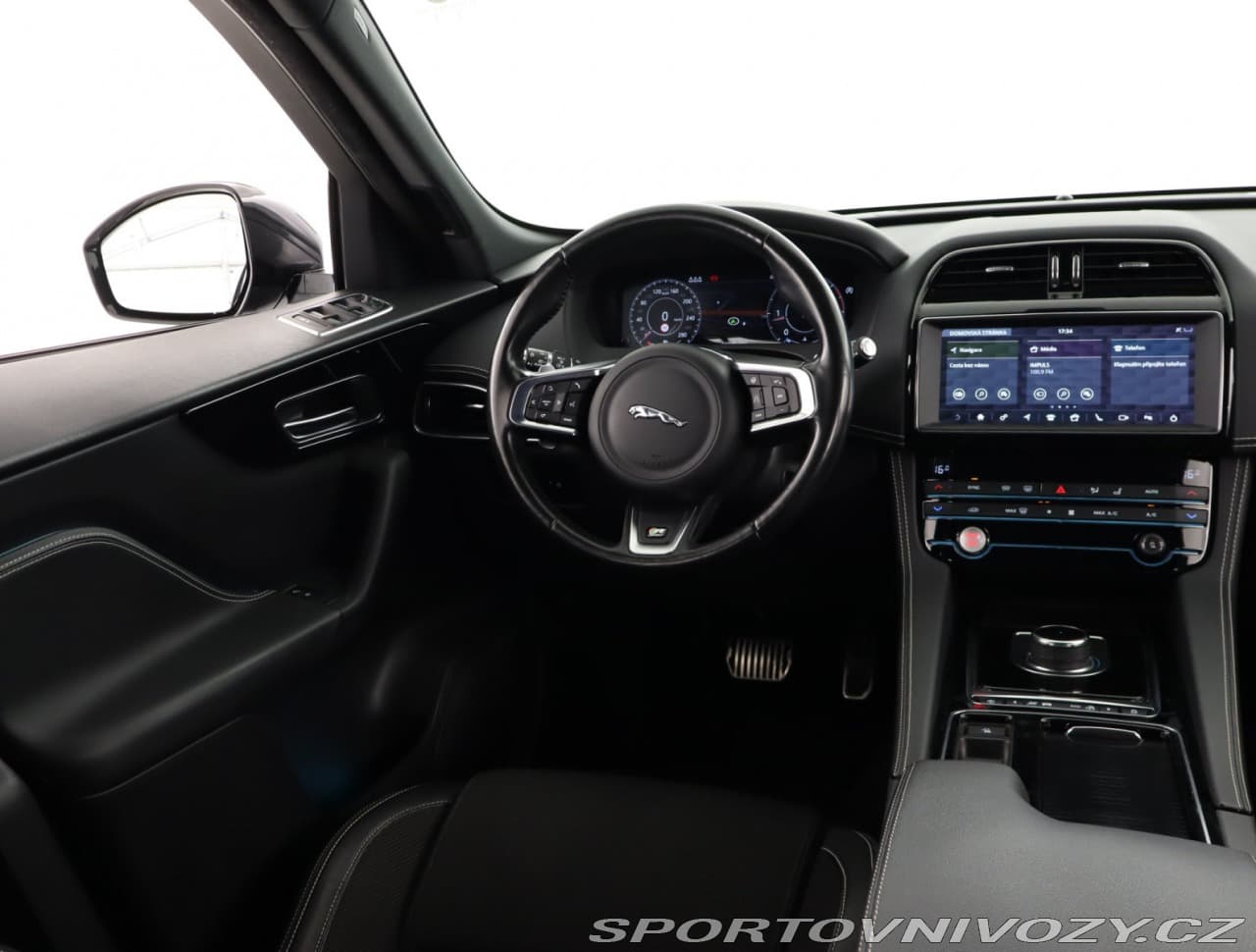 2020 Jaguar F-PACE - 7