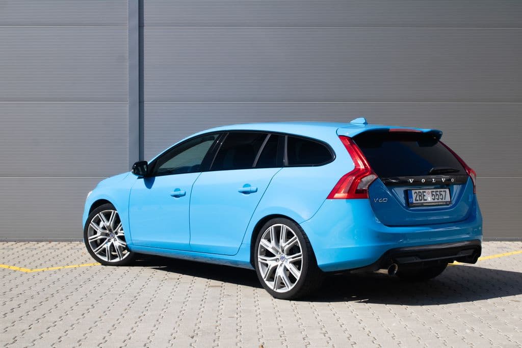 2017 Volvo V60 - 7