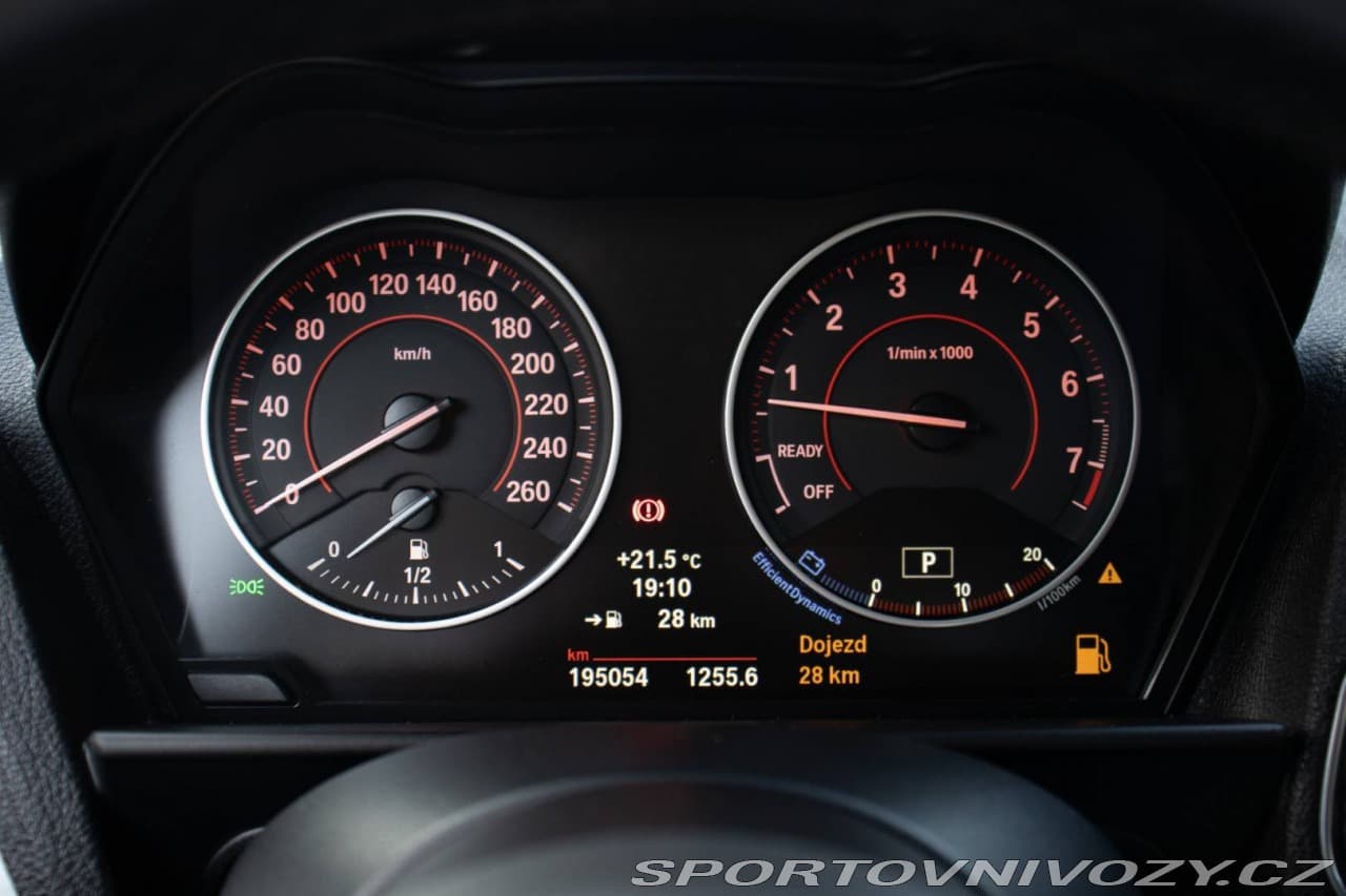 2017 BMW 1-Series - 31