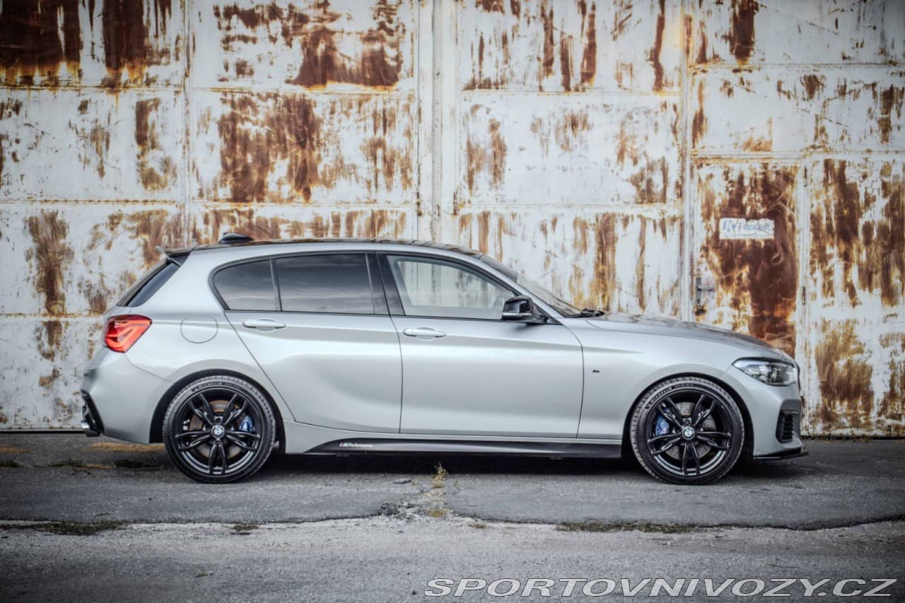 2017 BMW 1-Series - 7
