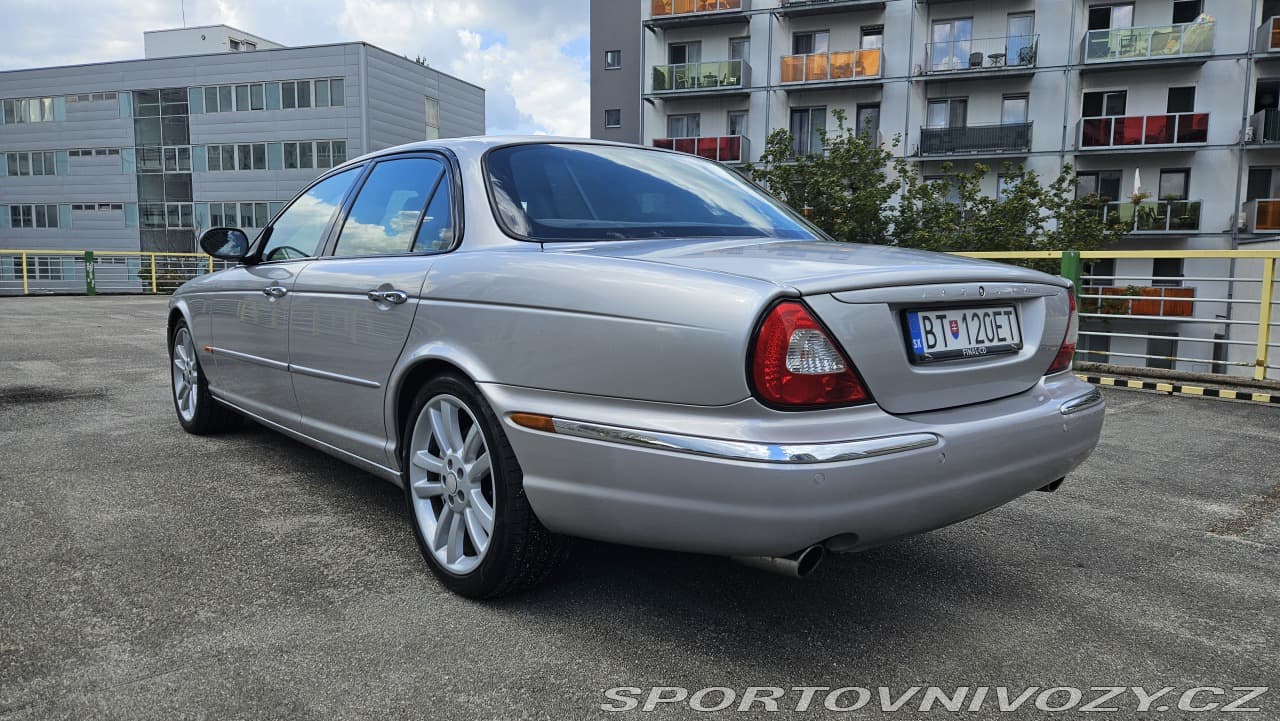 2004 Jaguar XJ - 4