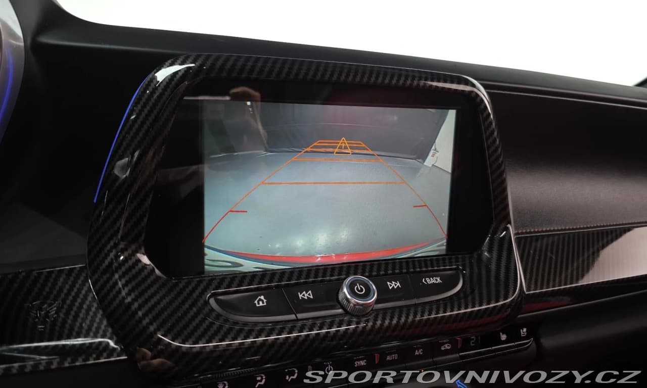 2017 Chevrolet Camaro - 27