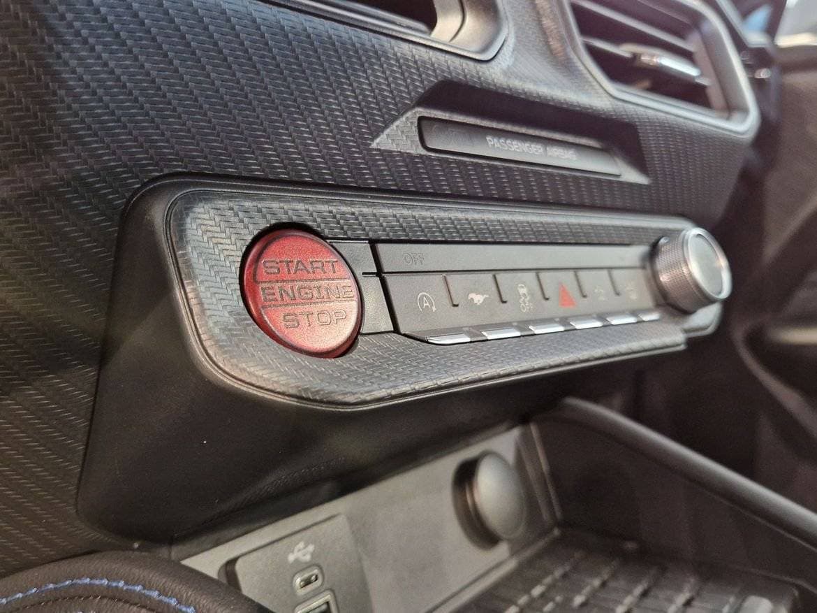 2024 Ford MUSTANG - 18