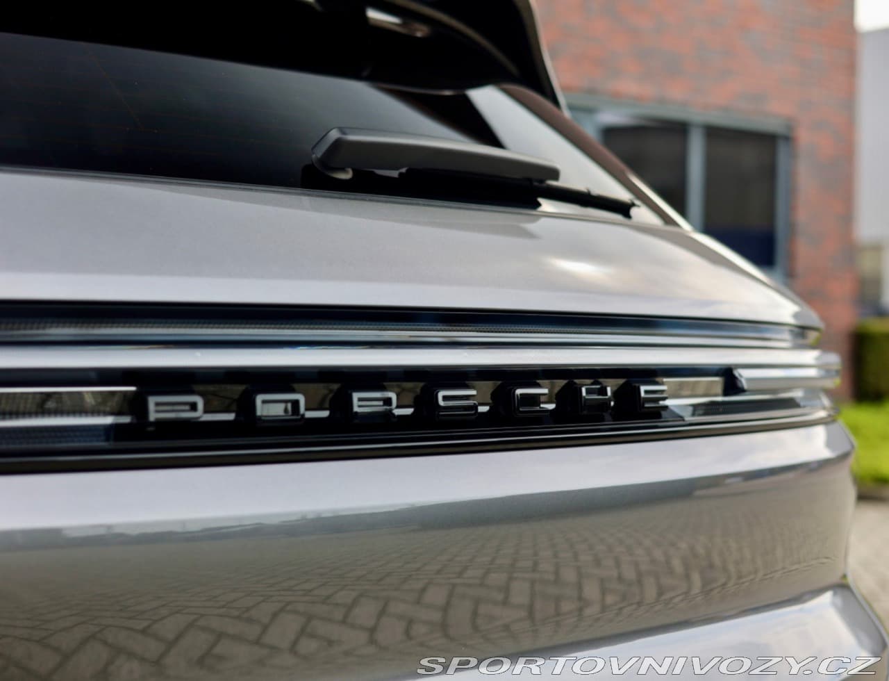 2024 Porsche CAYENNE - 8
