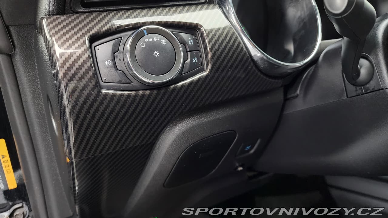 2017 Ford MUSTANG - 13