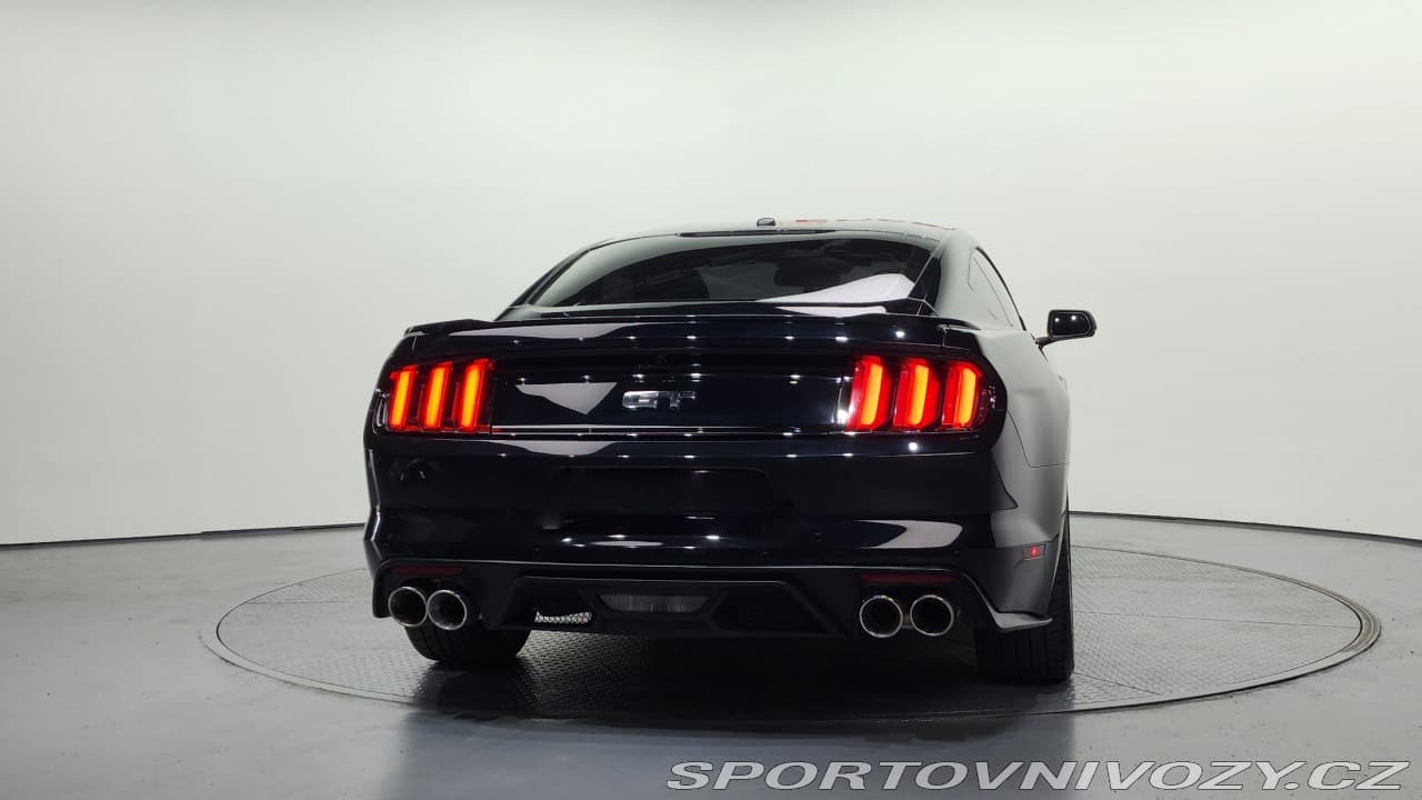 2017 Ford MUSTANG - 4