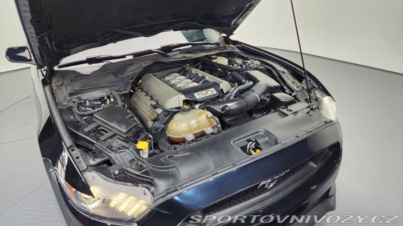 2017 Ford MUSTANG - 6