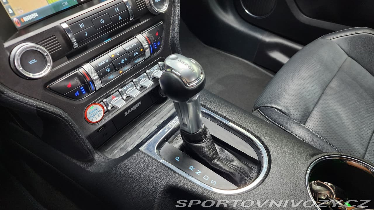 2017 Ford MUSTANG - 9