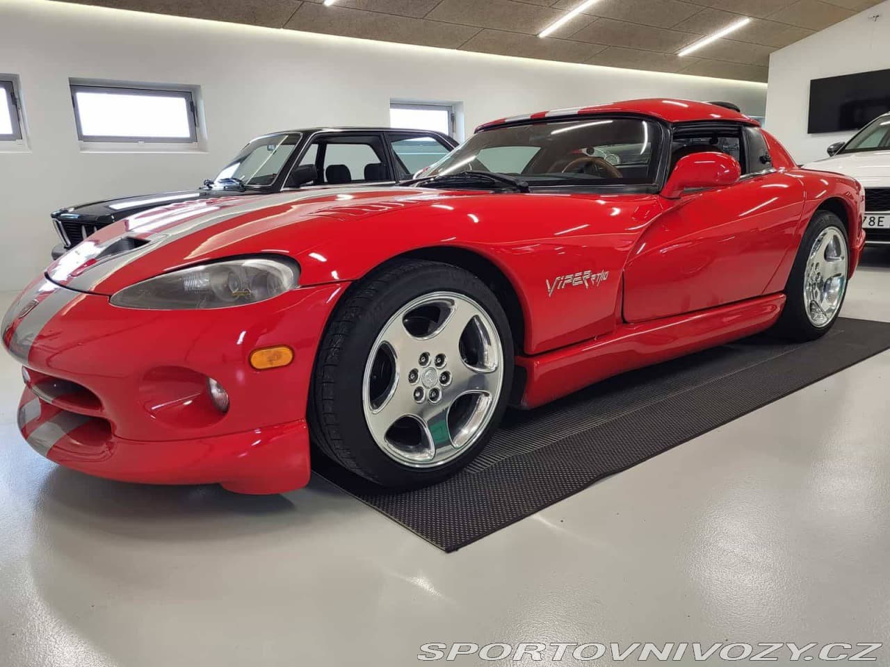 2001 Dodge VIPER - 4