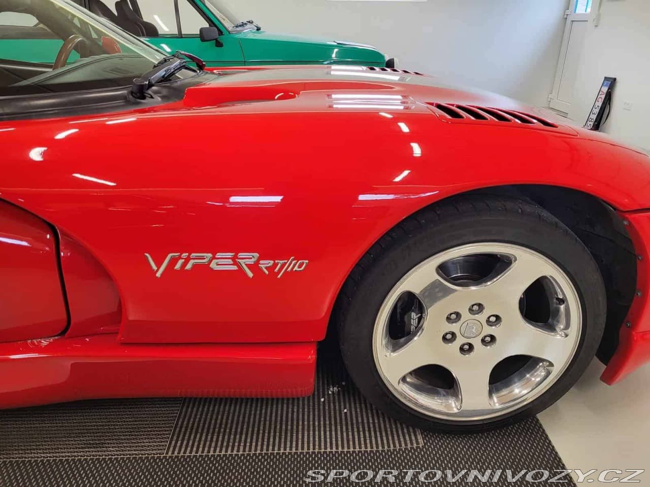 2001 Dodge VIPER - 7