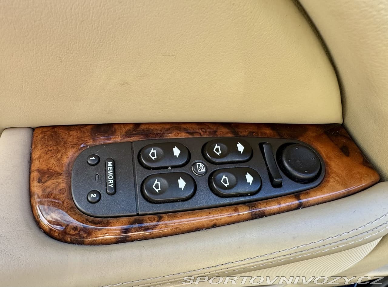 2006 Jaguar S-TYPE - 14