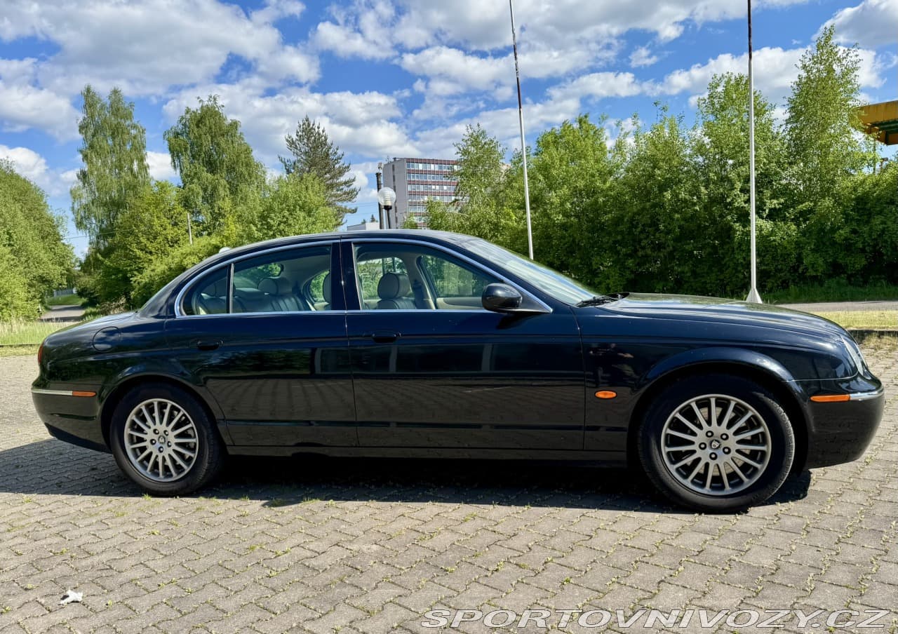 2006 Jaguar S-TYPE - 8