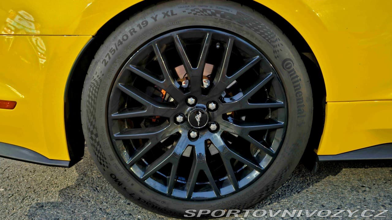 2016 Ford Mustang - 15