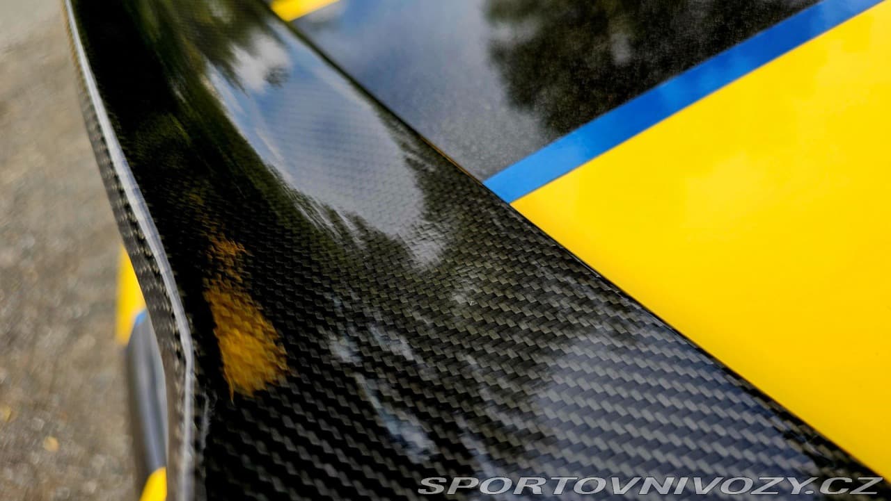 2016 Ford Mustang - 8