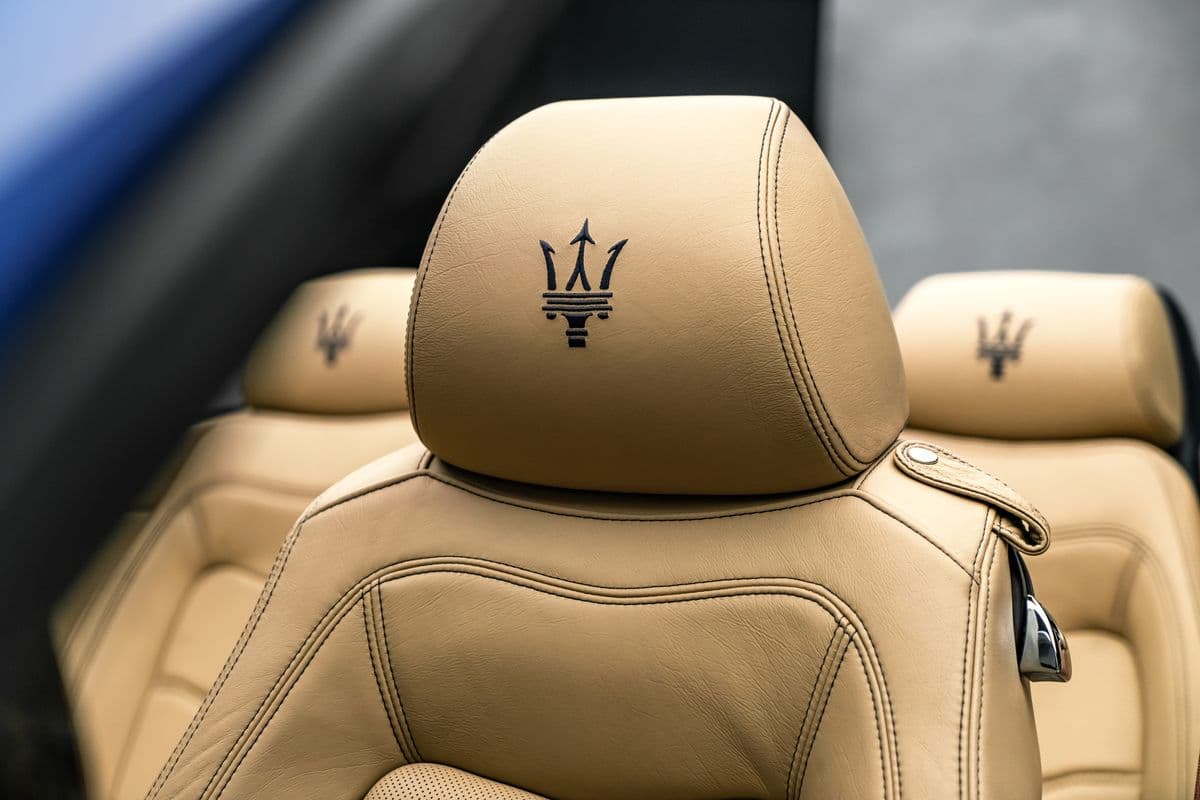 2015 Maserati GRANCABRIO - 18