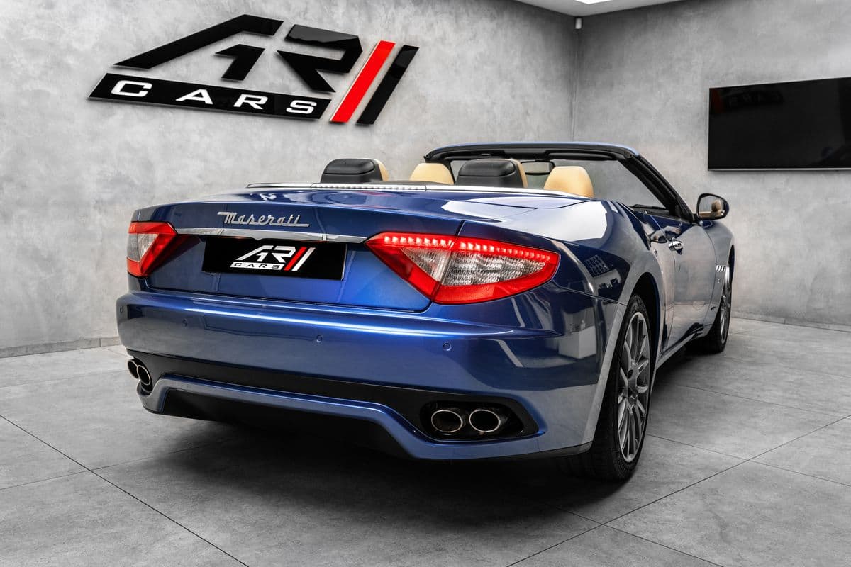 2015 Maserati GRANCABRIO - 8