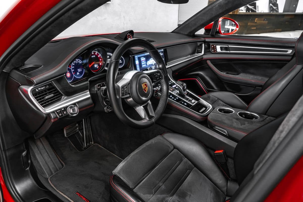 2019 Porsche PANAMERA - 11